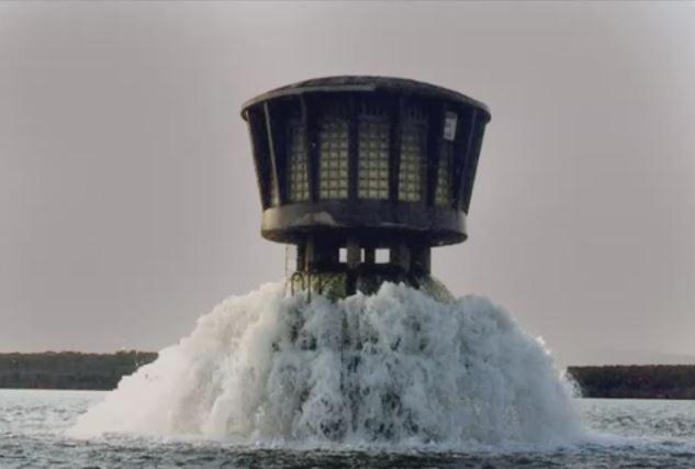 Water Lodge *