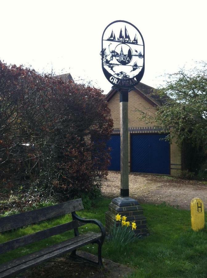 Water Lodge *